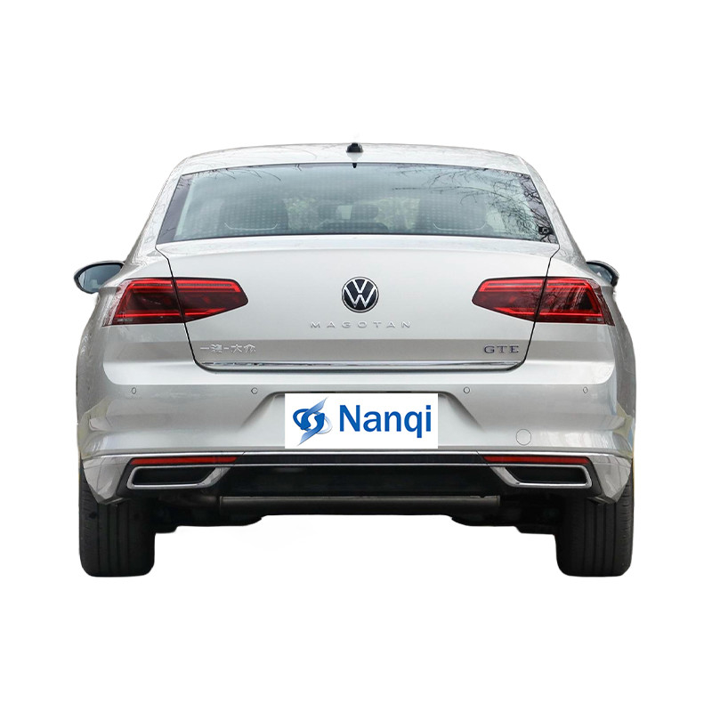MAGOTAN GTE middelgrote VW plug-in hybride auto, 4-deurs, 5-zits sedan