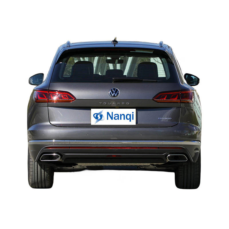 Mode Volkswagen Touareg SUV PHEV 2.0T 252 HP L4 VW Touareg Zwarte Edition