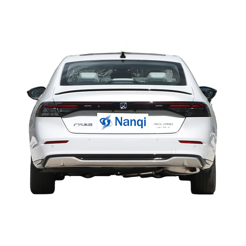 Honda Accord PHEV Hybrid Electric Vehicle Middellange grootte 4 deuren 5 zitplaatsen Sedan