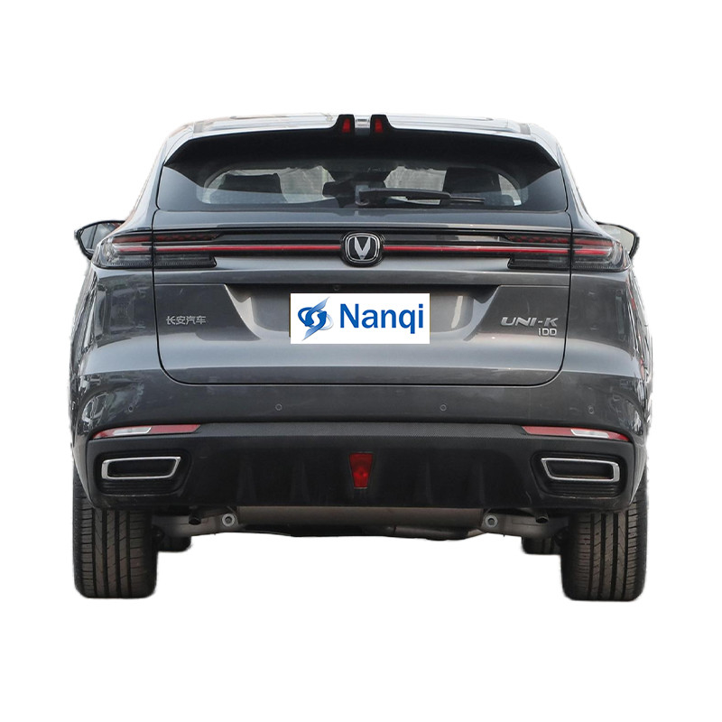 Changan UNI-K iDD plug-in hybride SUV auto 1.5T 170Ps L4 135km