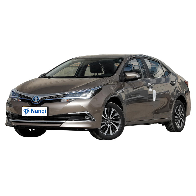 Plug-in hybride elektrische SUV Toyota Corolla Twin Engines E+ 1.8L
