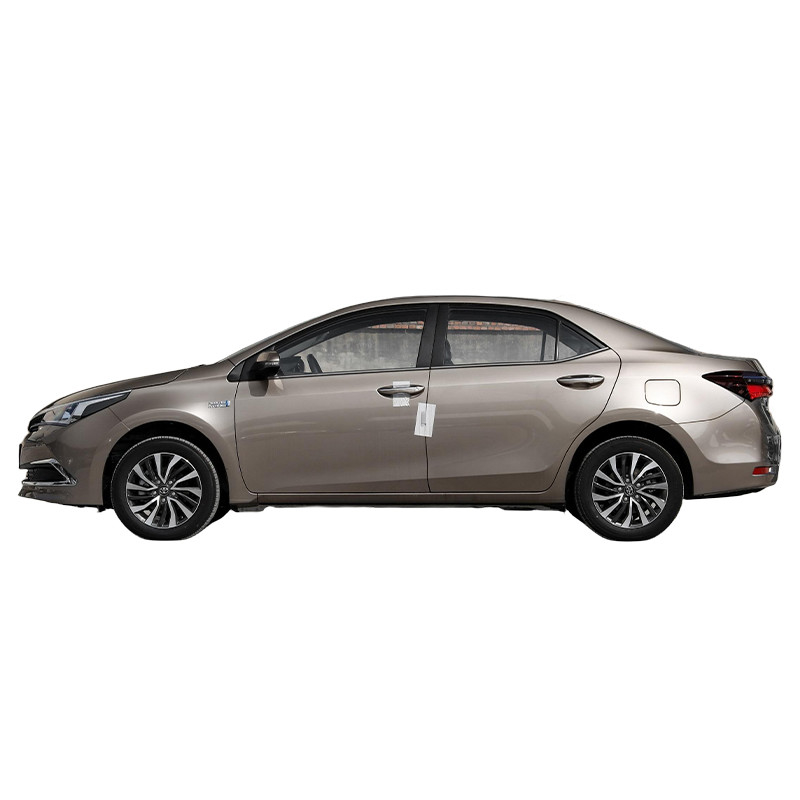 Plug-in hybride elektrische SUV Toyota Corolla Twin Engines E+ 1.8L