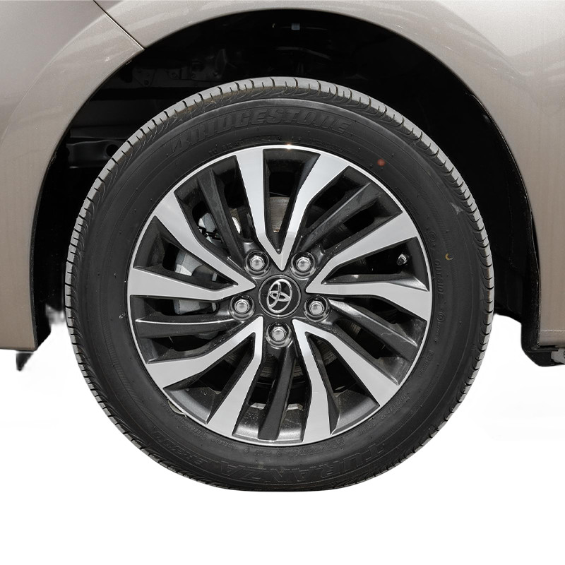 Plug-in hybride elektrische SUV Toyota Corolla Twin Engines E+ 1.8L
